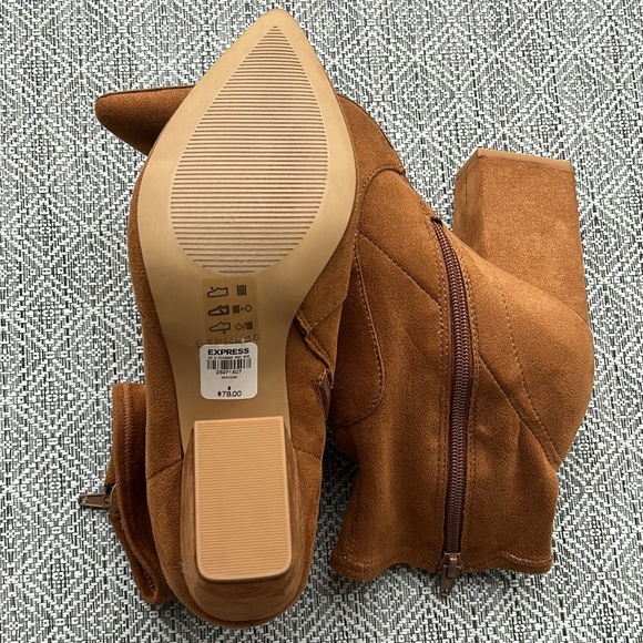 New Express Suede Brown Cognac Ankle Booties - Picture 2 of 2